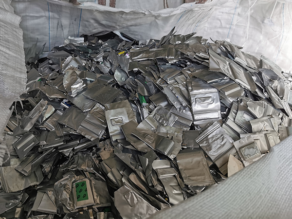 聚合物電池回收每噸價格 東莞蜜桃视频AV免费观看回收廠家 聯係電話